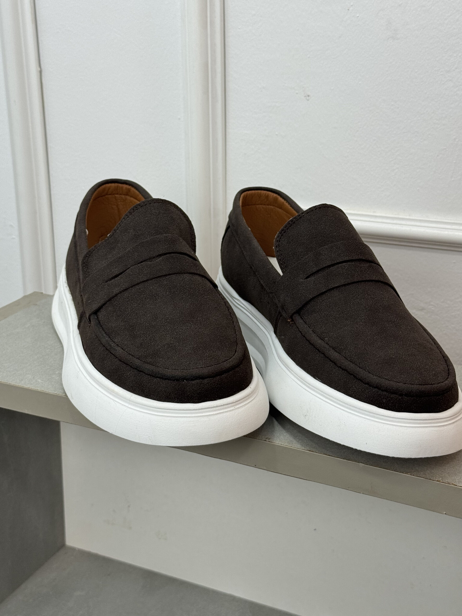 TRAPPEUR ZARA - Image 5